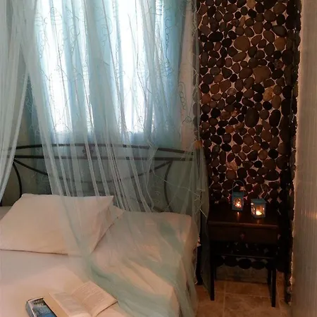 Penzion Livadaros Karterados (Santorini)